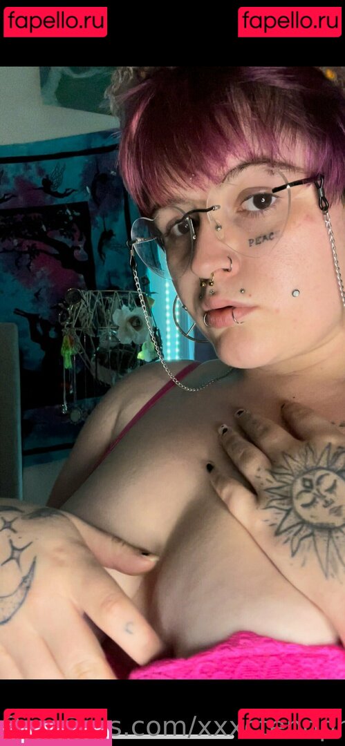 3xctenophore / xxxctenophore Onlyfans Photo Gallery 