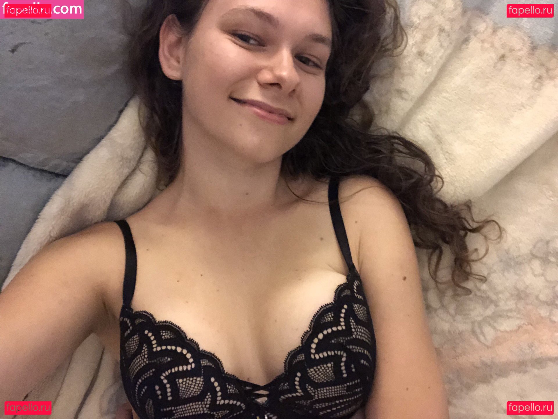 RoxyTall Onlyfans Photo Gallery 