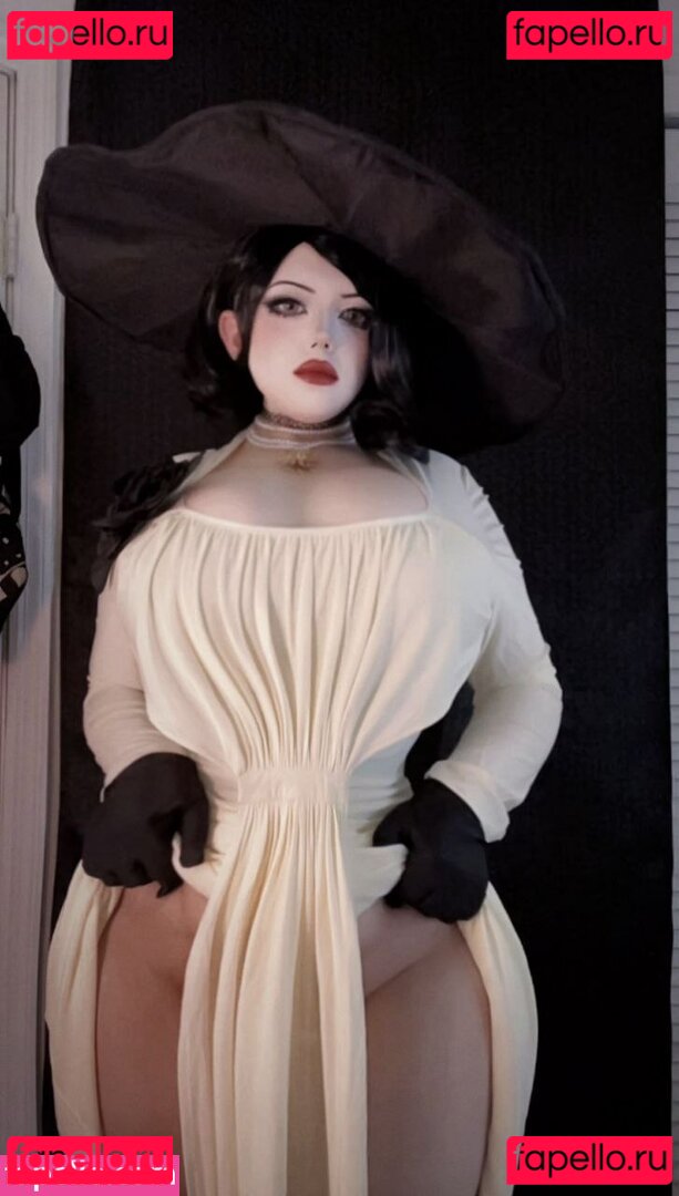 Katqto / katyoo Onlyfans Photo Gallery 