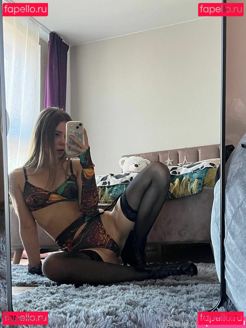 LalliPop / lickmebb / lollipop Onlyfans Photo Gallery 