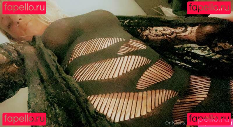 https: / prettyp.queenb02 / prettypqueenb Onlyfans Photo Gallery 