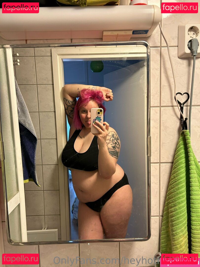 heyheatherirene / heyhotheidifree Onlyfans Photo Gallery 