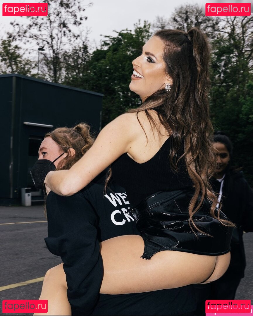 Ines Anioli / InesAnioli Onlyfans Photo Gallery 