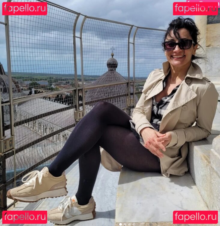 Rebecca Sarker / rebeccasarker Onlyfans Photo Gallery 