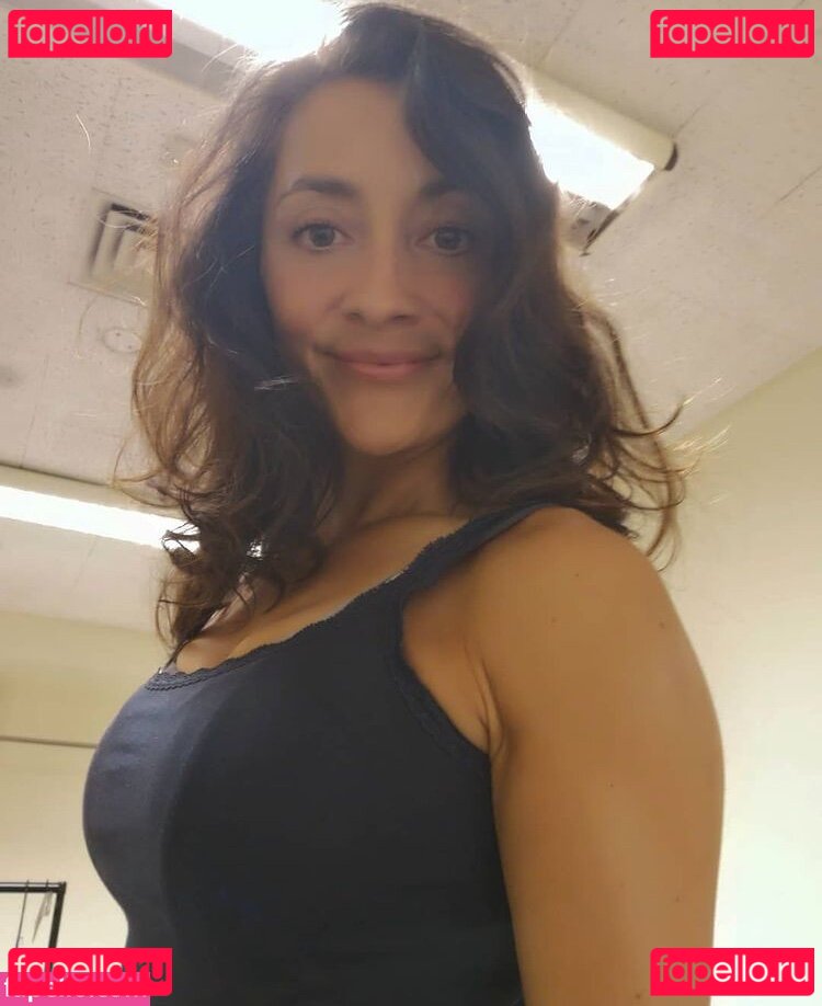 Rebecca Sarker / rebeccasarker Onlyfans Photo Gallery 