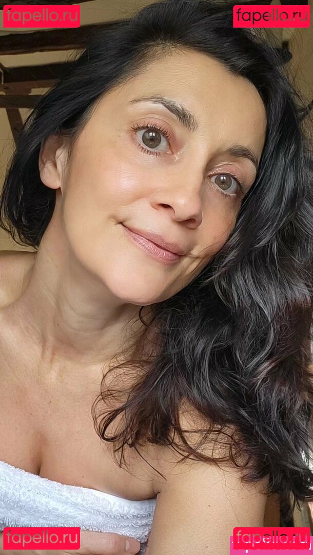 Rebecca Sarker / rebeccasarker Onlyfans Photo Gallery 