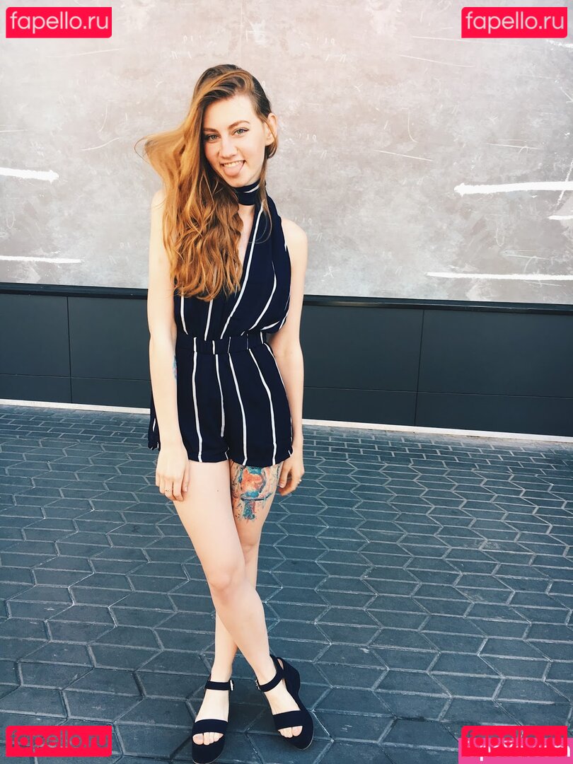 AnnUmbird / Umbird Onlyfans Photo Gallery 