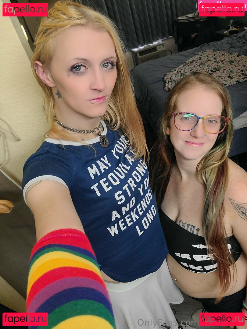 hksmilf90 Onlyfans Photo Gallery 