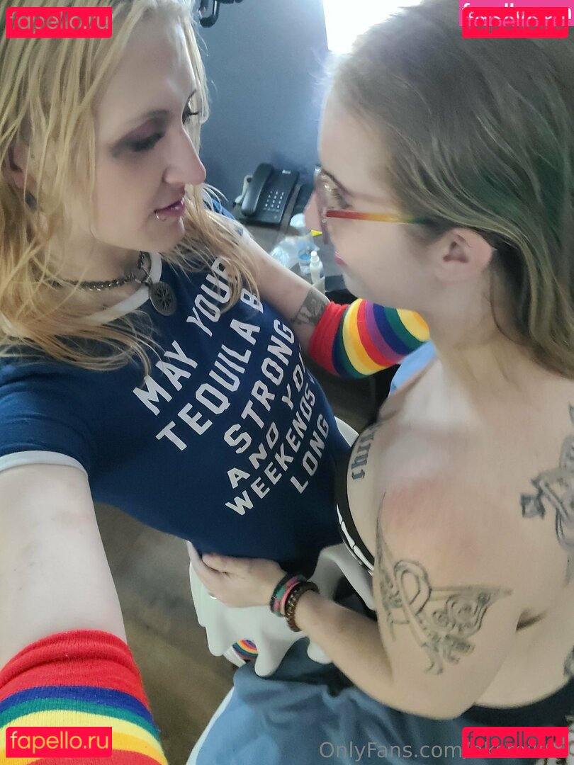 hksmilf90 Onlyfans Photo Gallery 