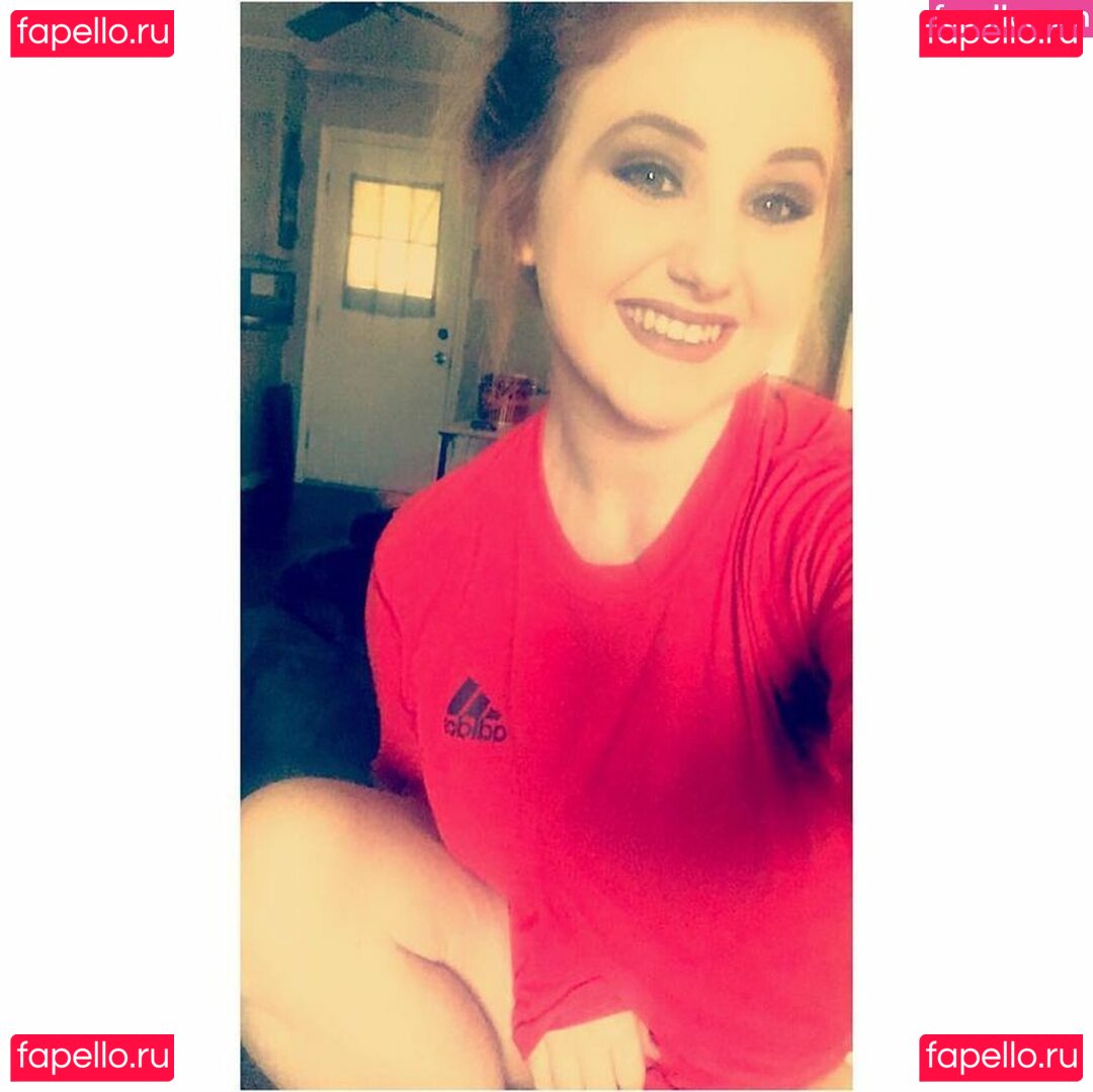 Lauren Baker / Laurenishere93 / https: Onlyfans Photo Gallery 