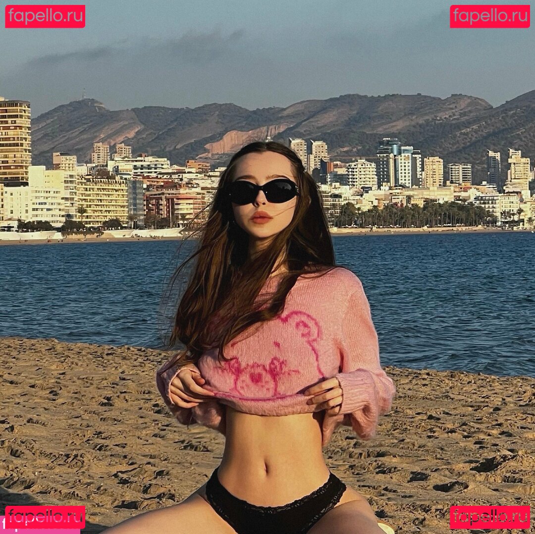 veroniffka / veronifka Onlyfans Photo Gallery 