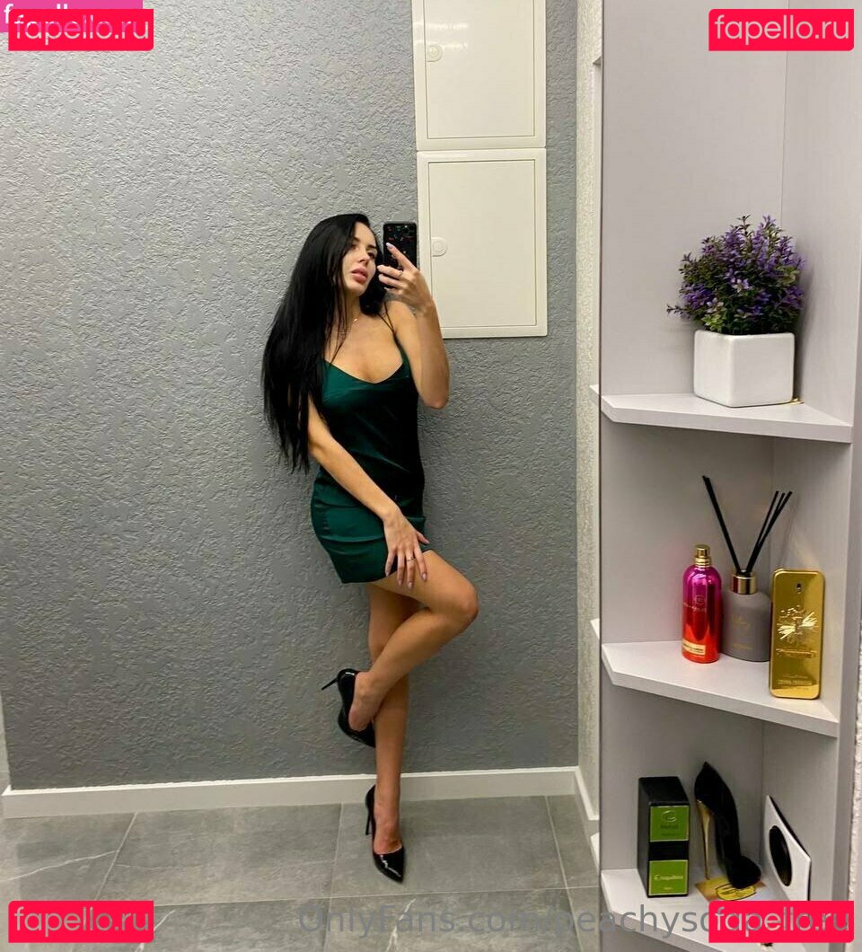 alina_lgray / alinagrey Onlyfans Photo Gallery 