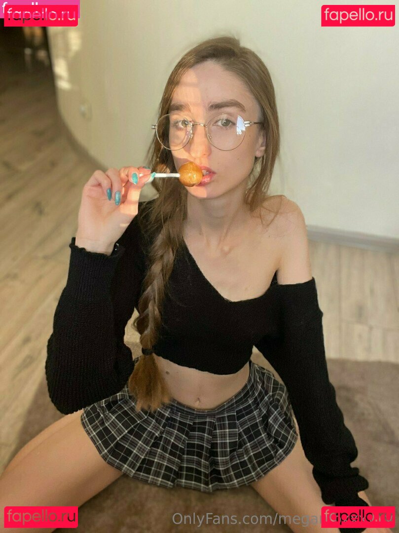 meganfox / meganfoxxxyyy Onlyfans Photo Gallery 