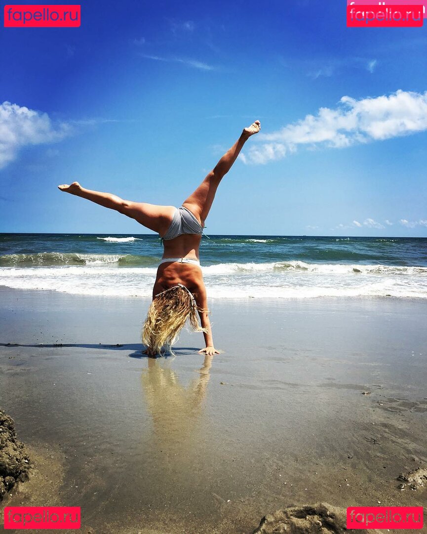 Bridget N / bridget.n / bridgetbordeaux Onlyfans Photo Gallery 