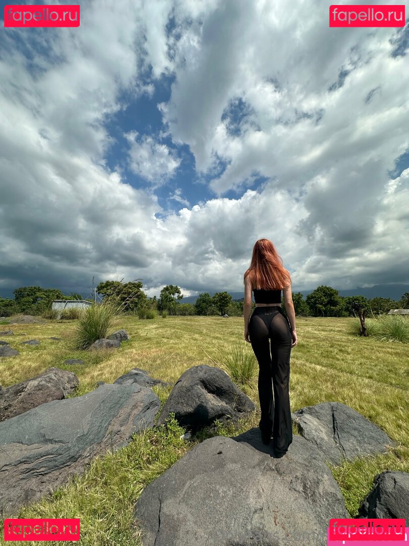 insidemesoul / magic_alice / magic_alice_ / magicalice Onlyfans Photo Gallery 