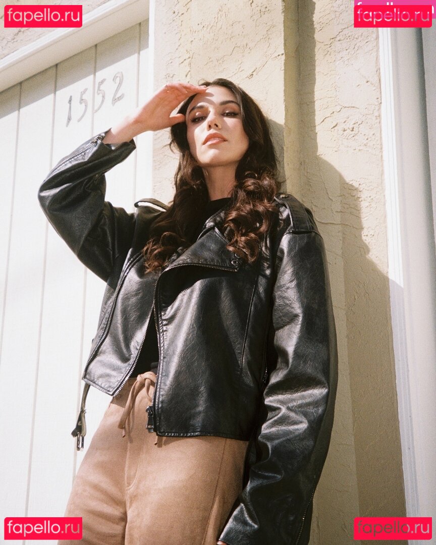 Fulton / Grace Caroline Currey / smoregrace Onlyfans Photo Gallery 