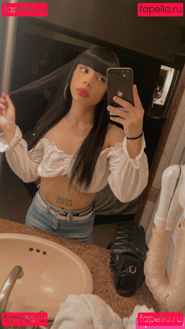 bria.shine / brisa.shine Onlyfans Photo Gallery 