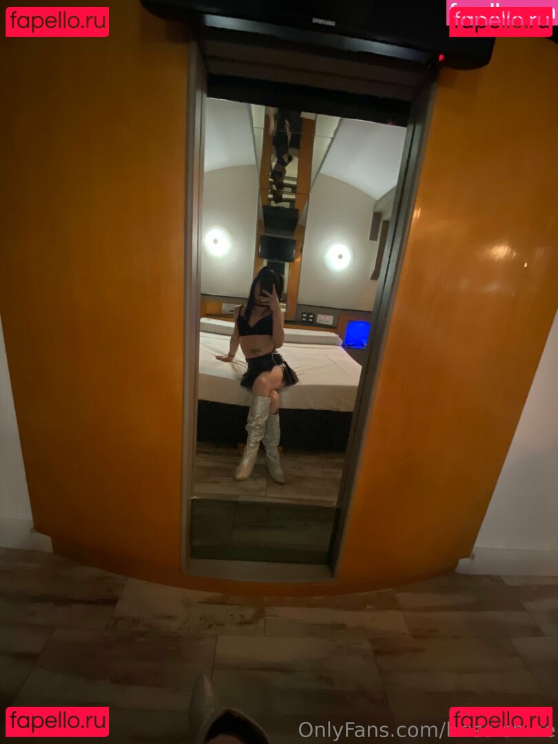 bria.shine / brisa.shine Onlyfans Photo Gallery 