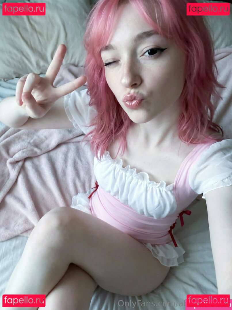 abifrail_ / abitheprincess / abothestabo Onlyfans Photo Gallery 