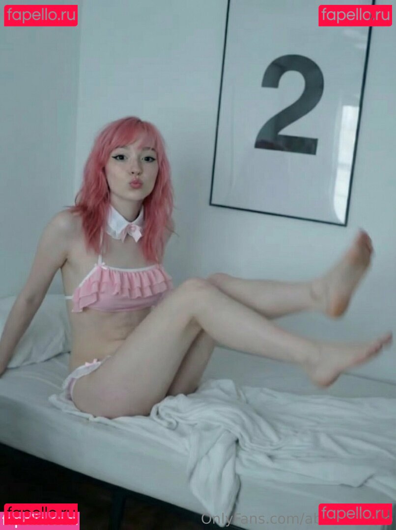 abifrail_ / abitheprincess / abothestabo Onlyfans Photo Gallery 