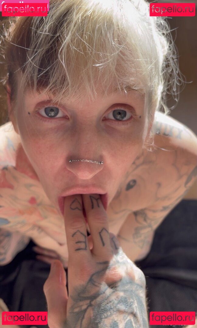 Mrs Nice / Mrs_nice / mrs_nice420 Onlyfans Photo Gallery 