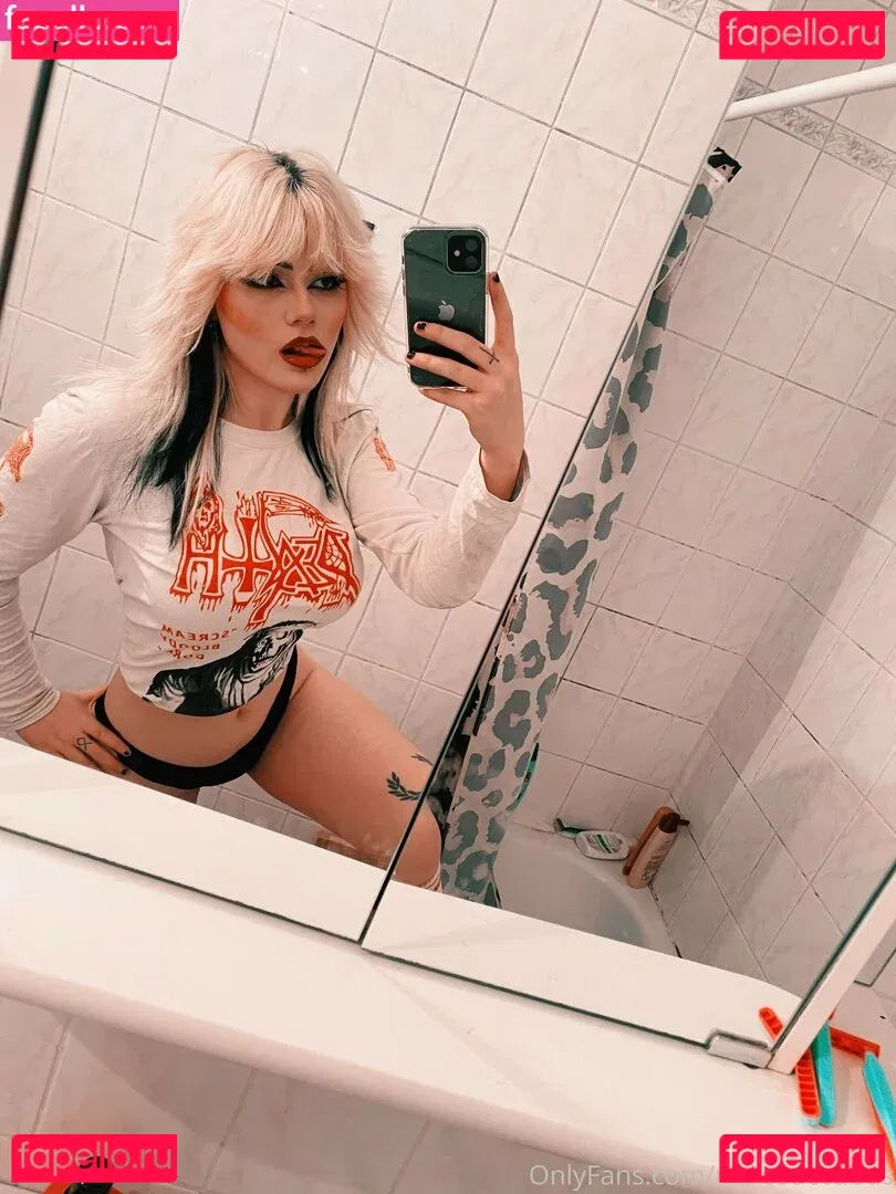 heavymetalmaniak Onlyfans Photo Gallery 