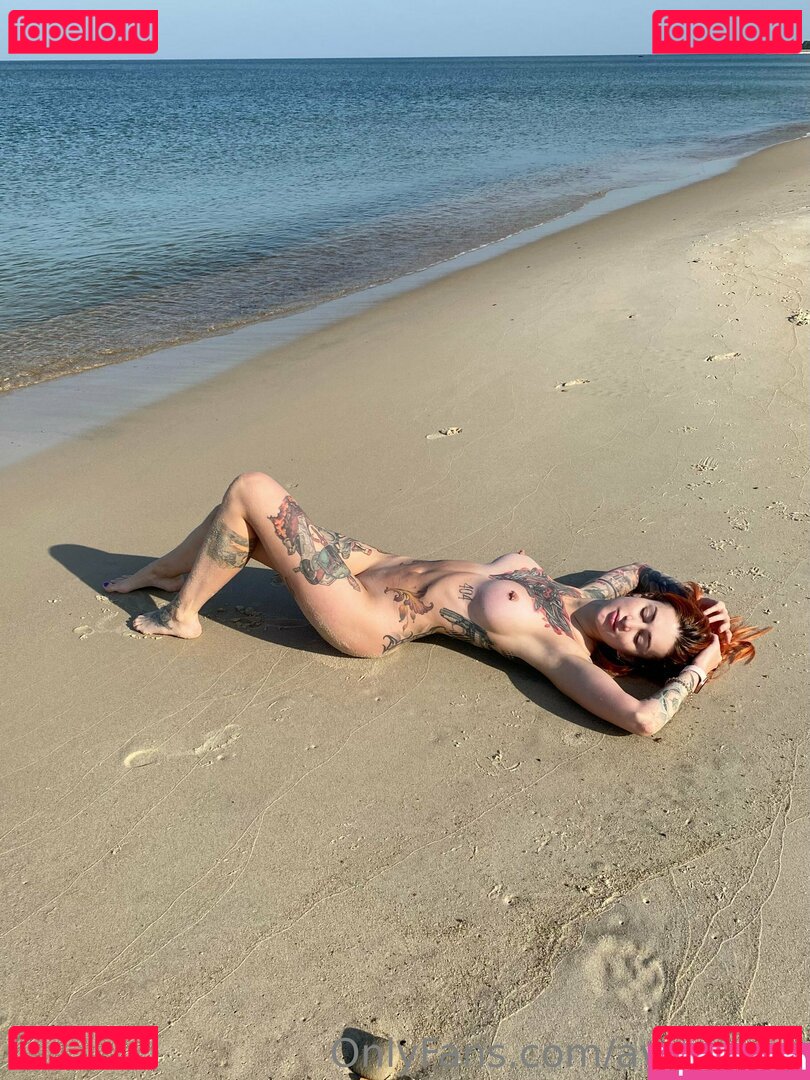 Flame Jade / avrora__sg / avrora_sg Onlyfans Photo Gallery 