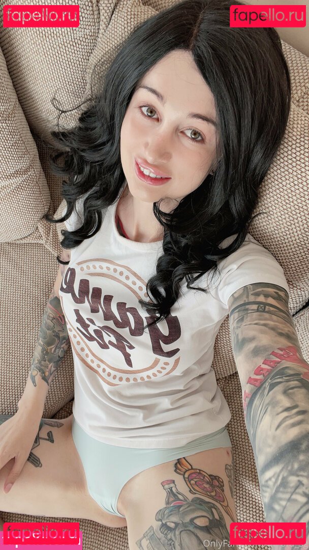 Flame Jade / avrora__sg / avrora_sg Onlyfans Photo Gallery 