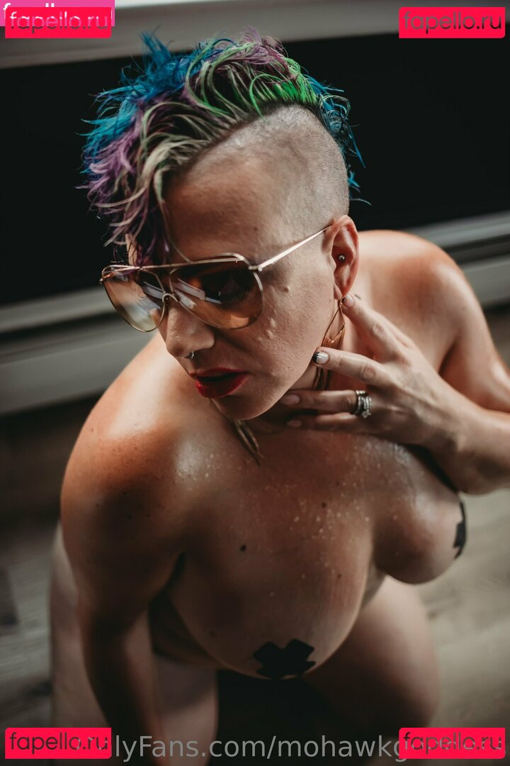 mohawkgoddess Onlyfans Photo Gallery 