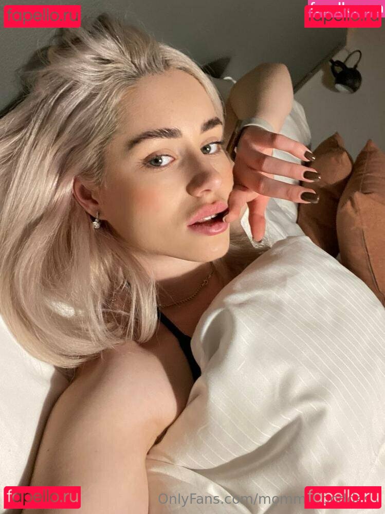 mommy_goddess Onlyfans Photo Gallery 