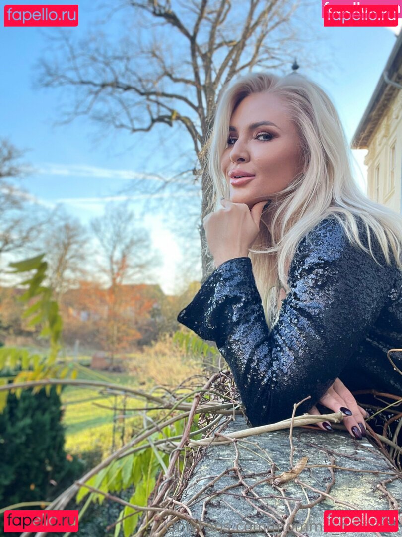 mommy_goddess Onlyfans Photo Gallery 