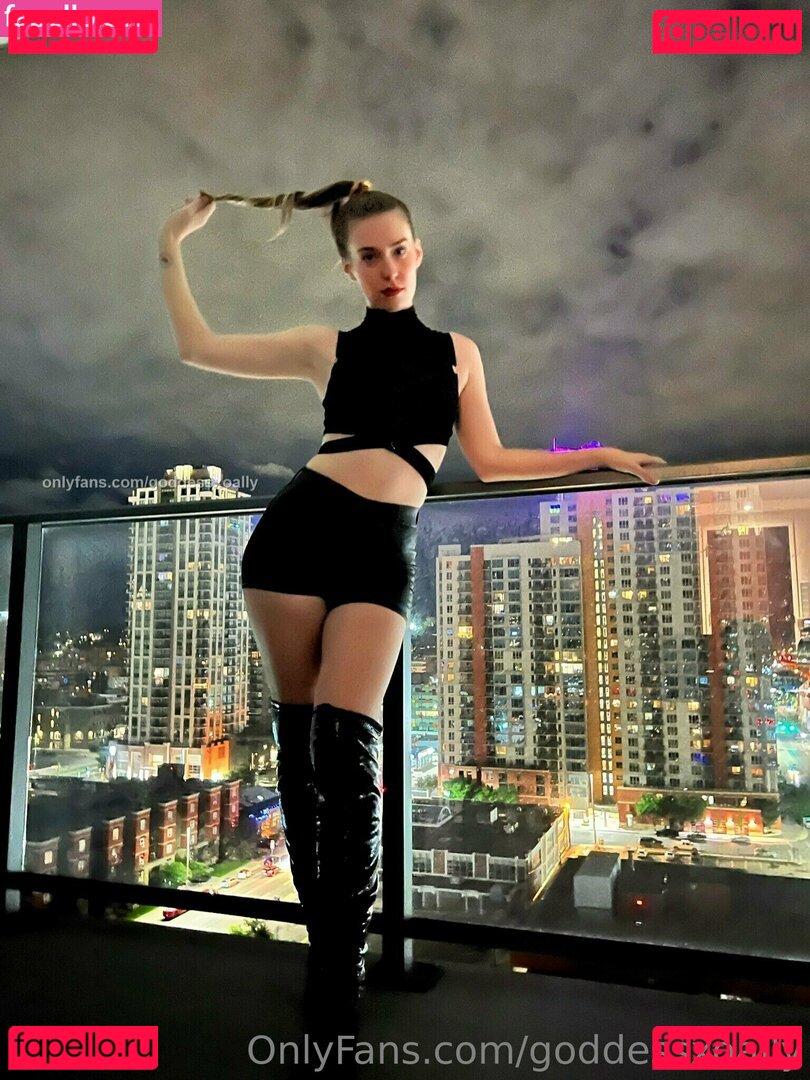 ally.goddess / goddessxoally Onlyfans Photo Gallery 