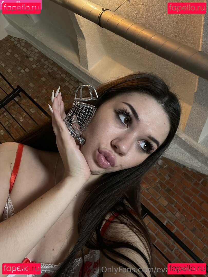 EvaGoddesss Onlyfans Photo Gallery 