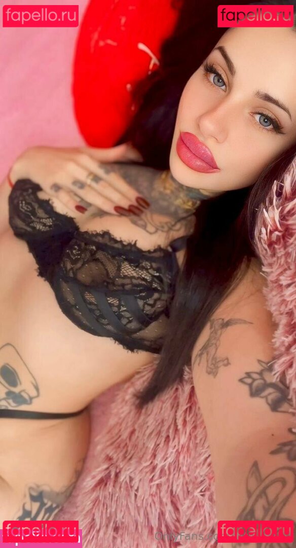 goddess_factory / goddessoffia Onlyfans Photo Gallery 