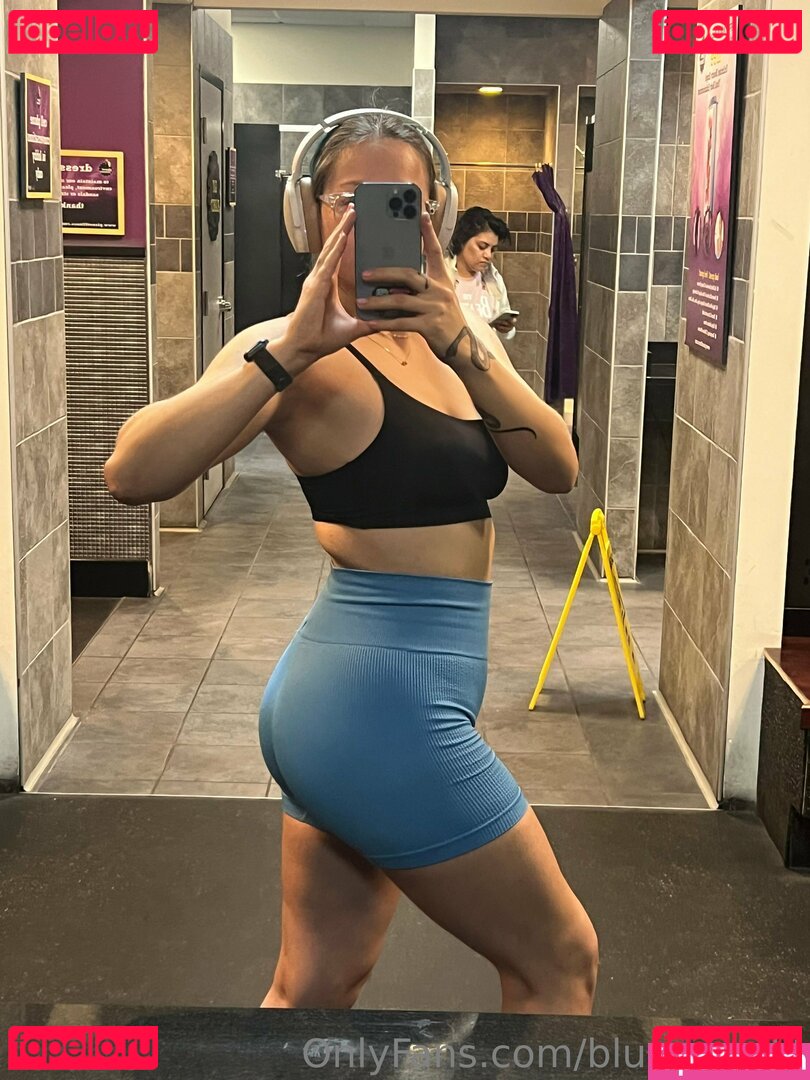 goddess.alyssa / goddess_alyssaxx Onlyfans Photo Gallery 