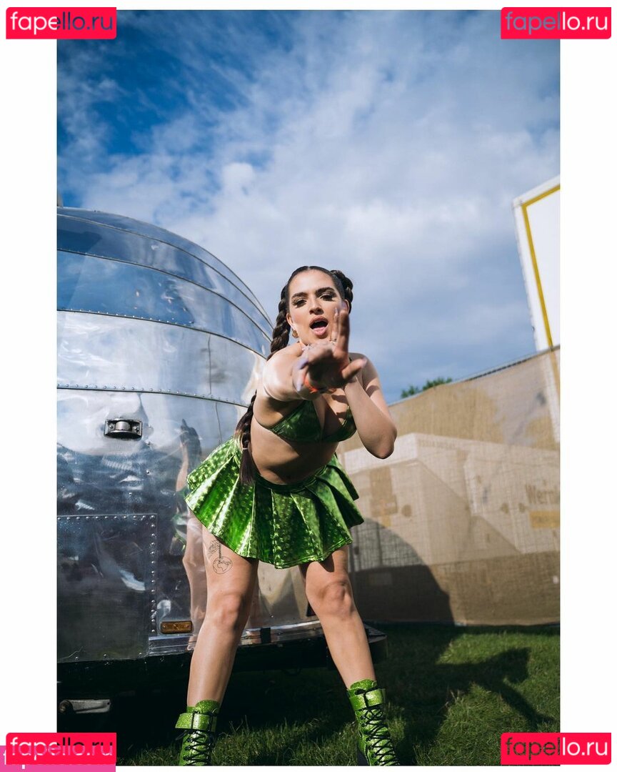 Mae Muller / maemuller Onlyfans Photo Gallery 