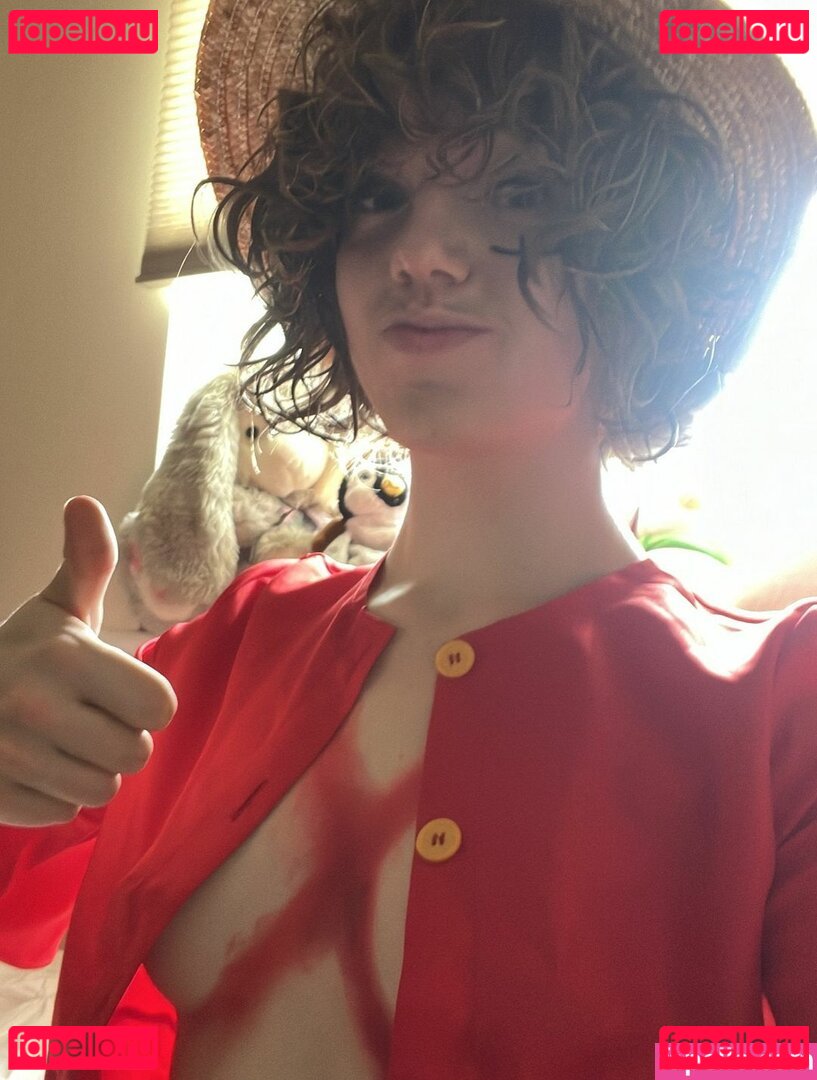 eviedotgym Onlyfans Photo Gallery 