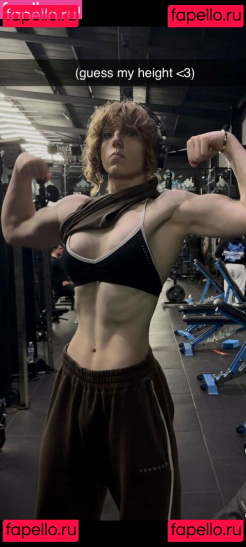 eviedotgym Onlyfans Photo Gallery 