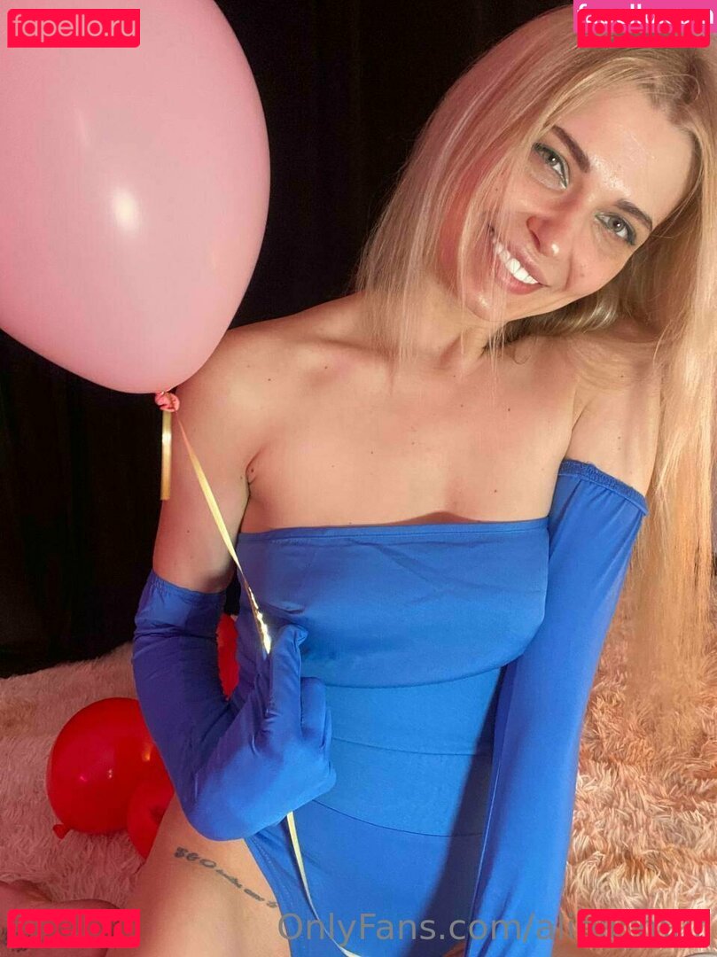 alina_flame Nude Onlyfans Photo 51