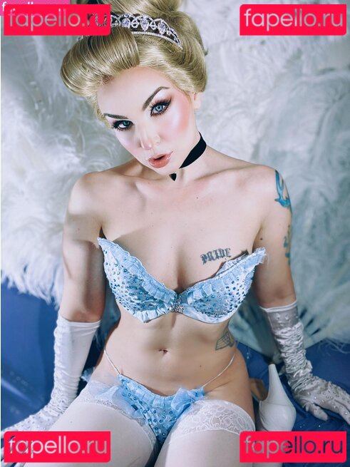 Xena Zeit-Geist / xenazeitgeist Onlyfans Photo Gallery 