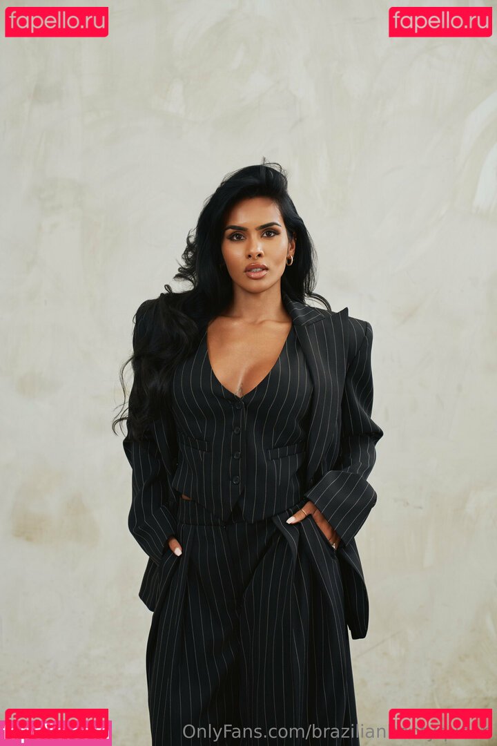 bootyqueensofficial_ / brazilianbootyqueen Onlyfans Photo Gallery 