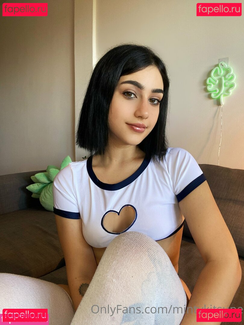 Minty Kitsune / https: / minty.kitsune / mintykitsune Onlyfans Photo Gallery 
