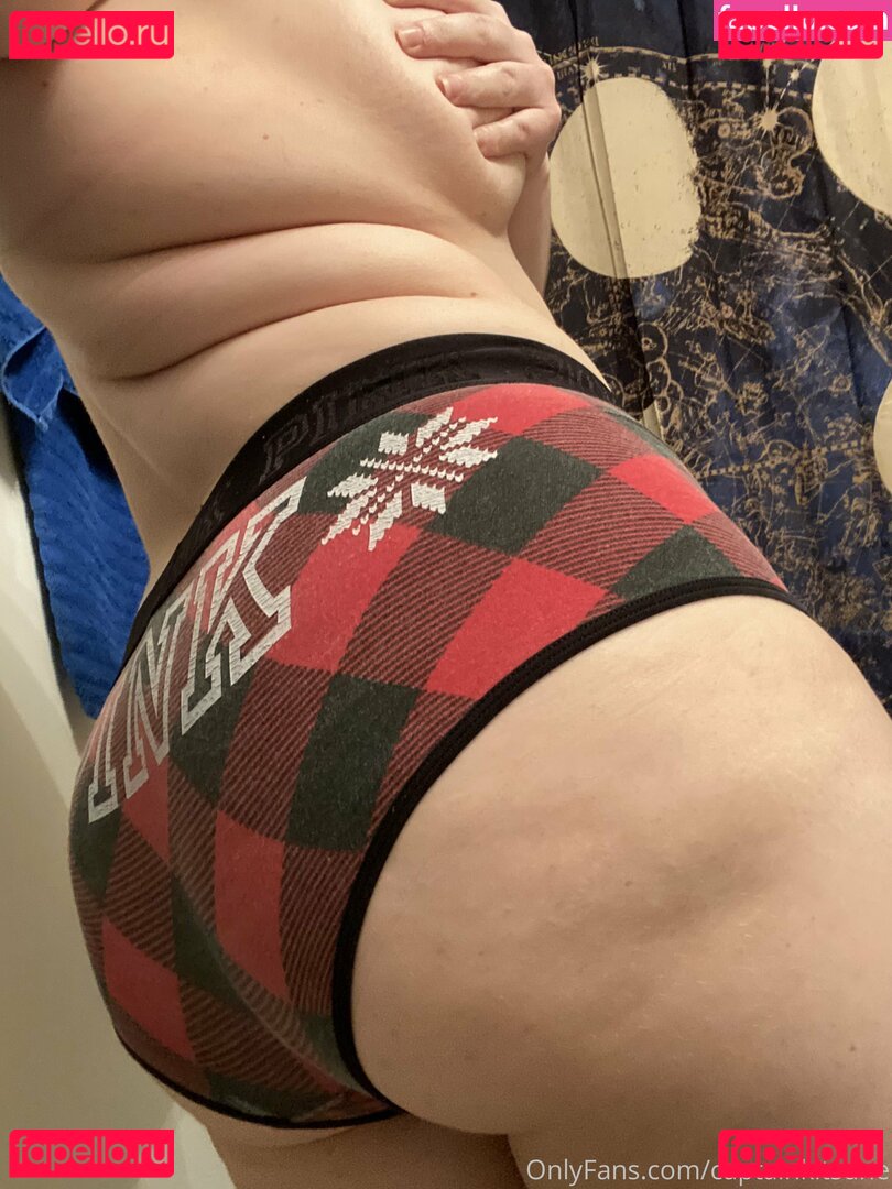 captainkitsune / johnkitsune Onlyfans Photo Gallery 