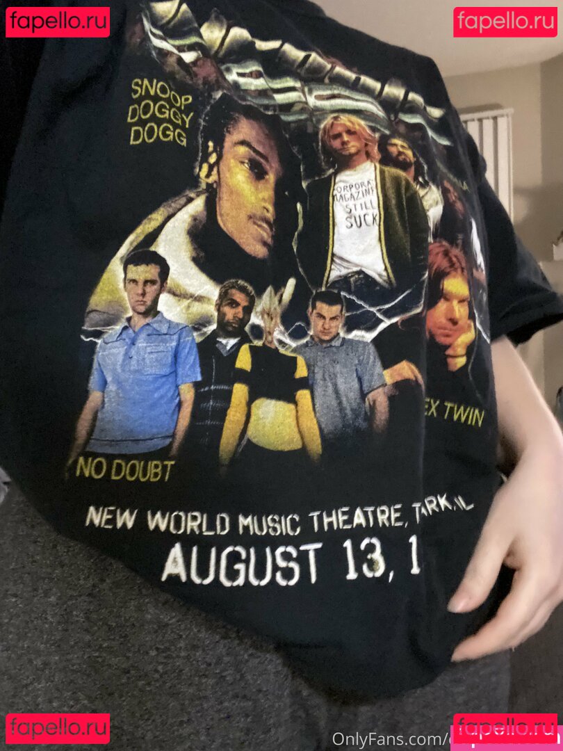 captainkitsune / johnkitsune Onlyfans Photo Gallery 