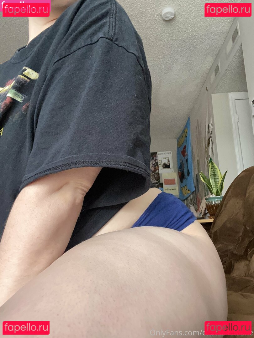 captainkitsune / johnkitsune Onlyfans Photo Gallery 