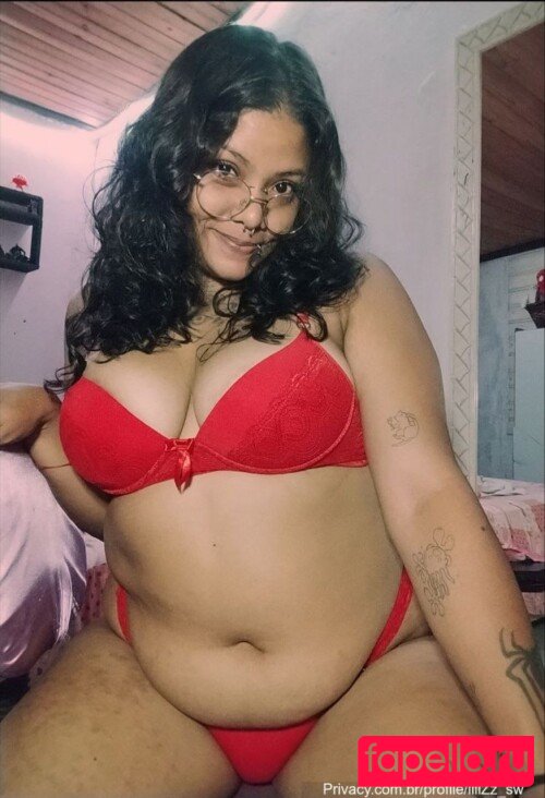 Curvy Lili Nude Onlyfans Photo 28
