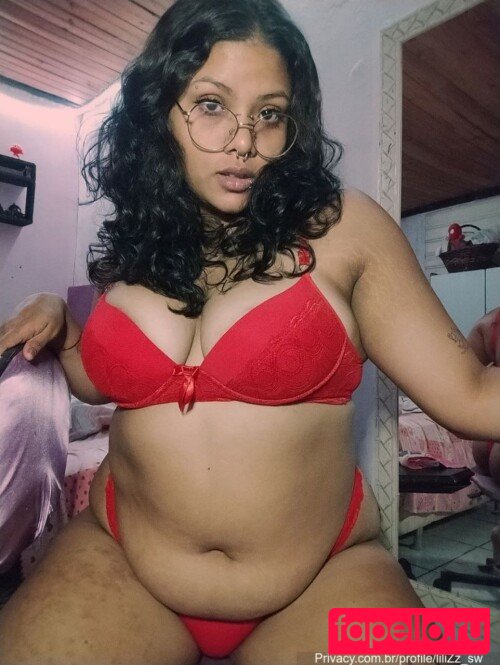 Curvy Lili Nude Onlyfans Photo 27