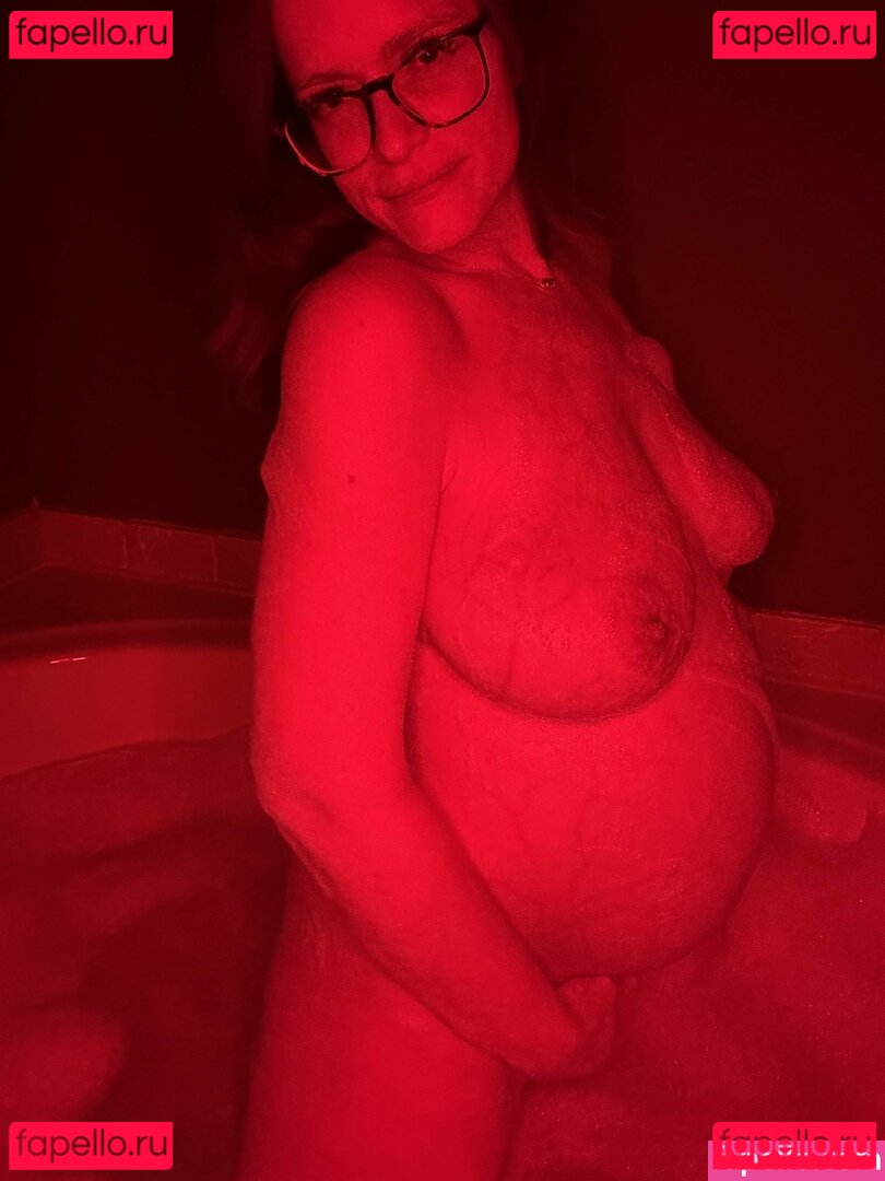 Curvymilf / NuclearKC / https: / lovecurvywomen Onlyfans Photo Gallery 