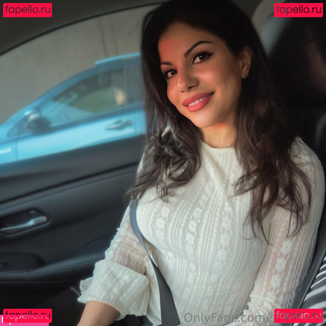 saraloera Onlyfans Photo Gallery 