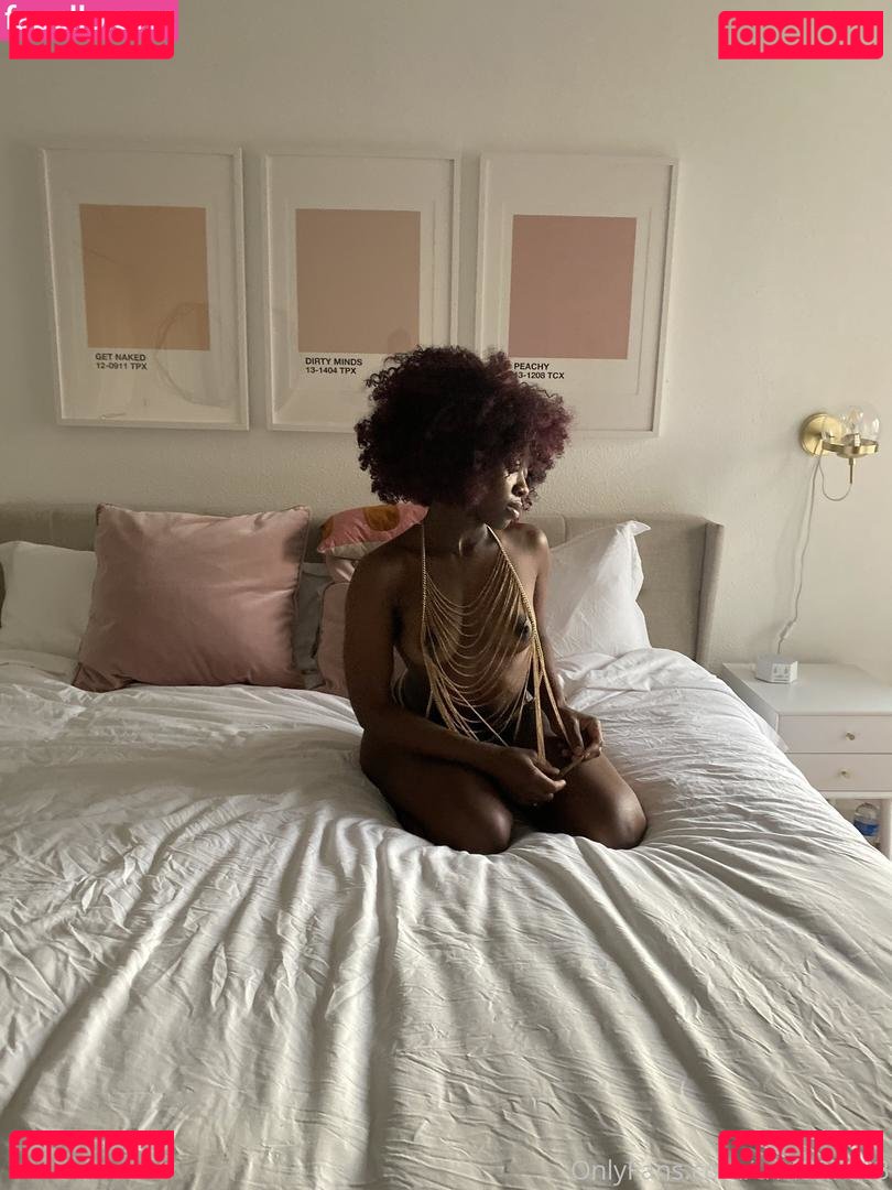 QueenFlexi / queenflexi_ Onlyfans Photo Gallery 